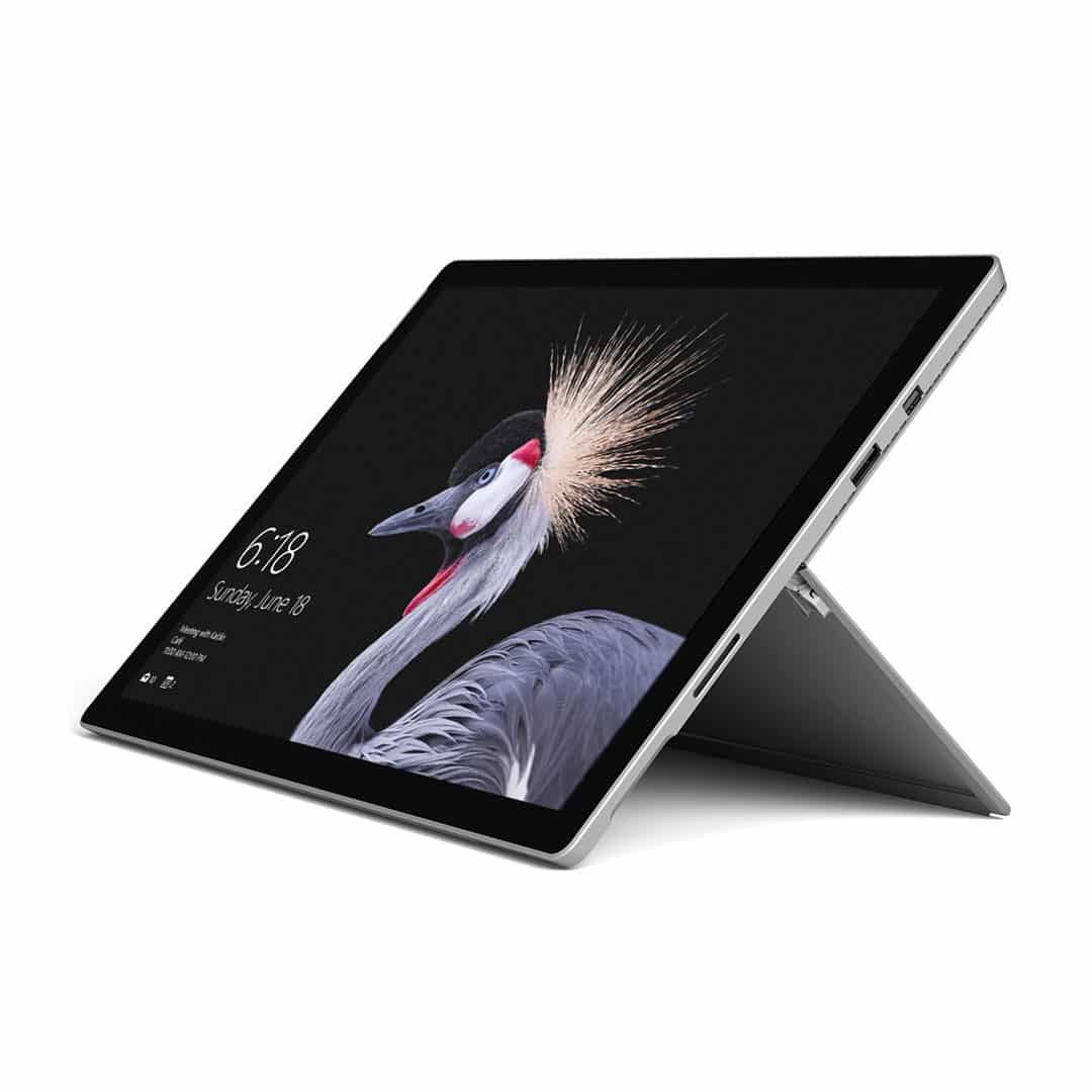 Surface Pro 5 SSD 256GB/メモリ 8GB/Core i5